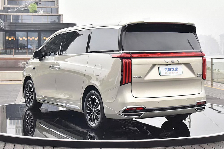 Очередной аналог Toyota Alphard из Китая. Премиум-минивэн Wey Alpine показали изнутри и снаружи